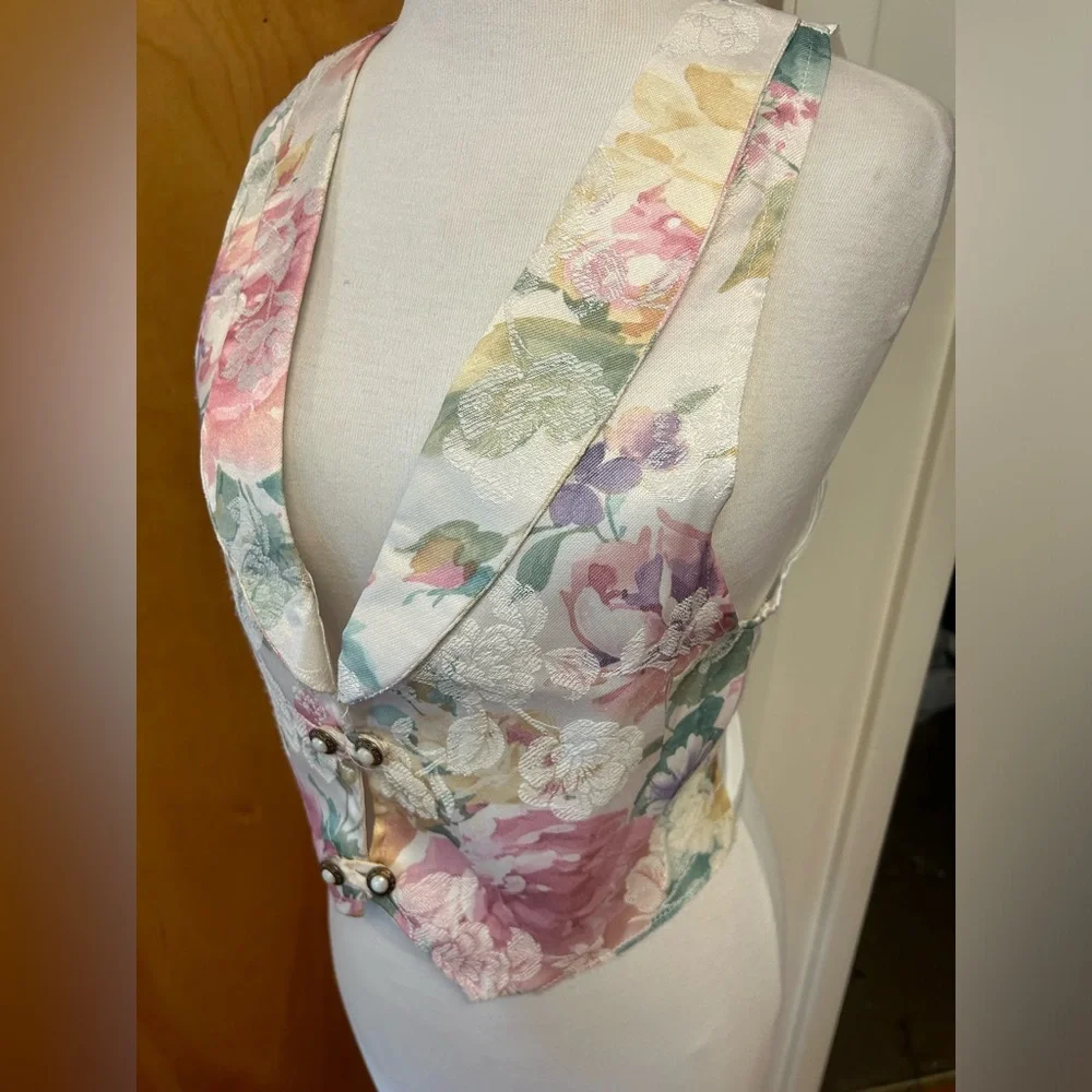 Appointments vintage vest made in USA size small. - Picture 3 of 5